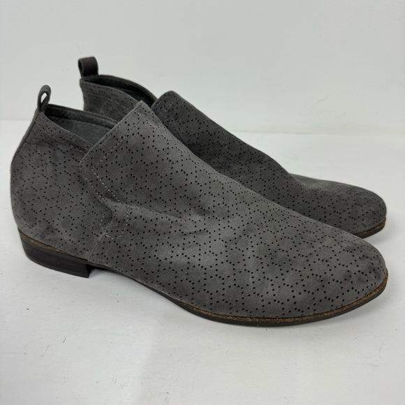 Dr. Scholl's Gray Suede Slip On Ankle Boots Booties Casual Minimalist Comfort - Picture 1 of 6